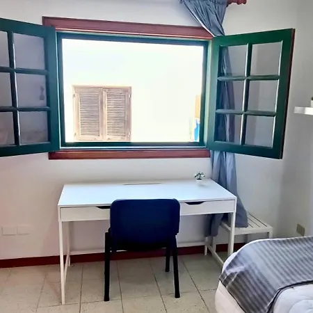 Antosol De 2 Apartment Playa Honda (Lanzarote)